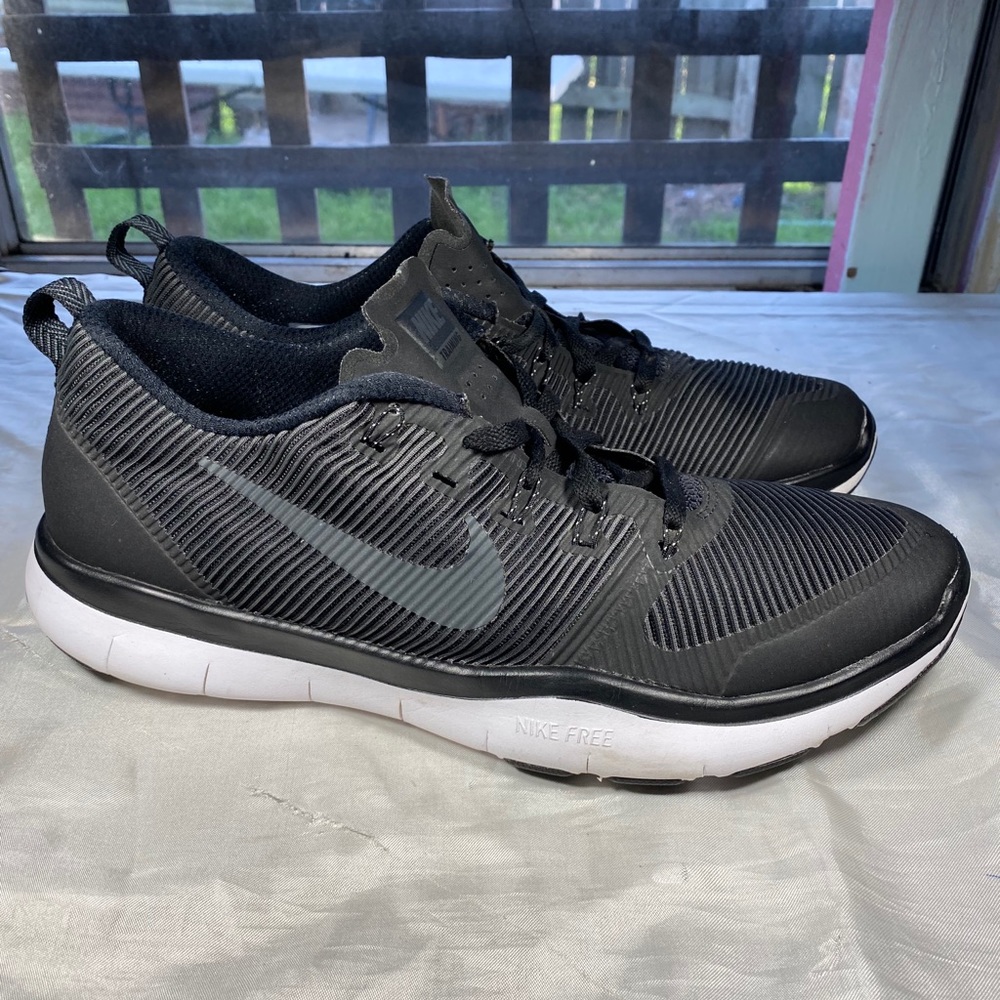 Nike Training Versatility Training Shoes Mans Sz14 - image 2